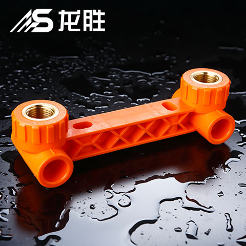 水管接頭全陷在瓷磚里怎么辦?現(xiàn)在有了它真是方便許多! 水管接頭全陷在瓷磚里怎么辦?現(xiàn)在有了它真是方便許多!